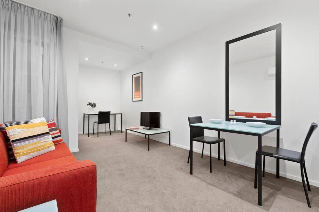 108 Astral Apartments Ville de Ville de Melbourne Extérieur photo